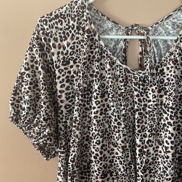 Sanctuary Leopard Print dress with tie back - Picture 2 of 5